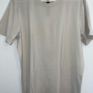 Lululemon The Fundamental T-Shirt